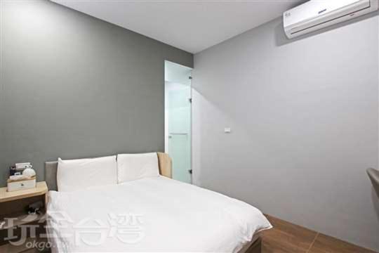 Ark Stay方舟文旅山嵐新館溜滑梯商務民宿 Jiji Esterno foto