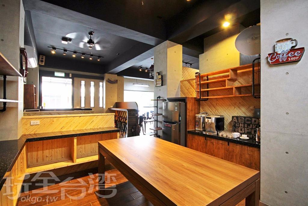 Ark Stay方舟文旅山嵐新館溜滑梯商務民宿 Jiji Esterno foto